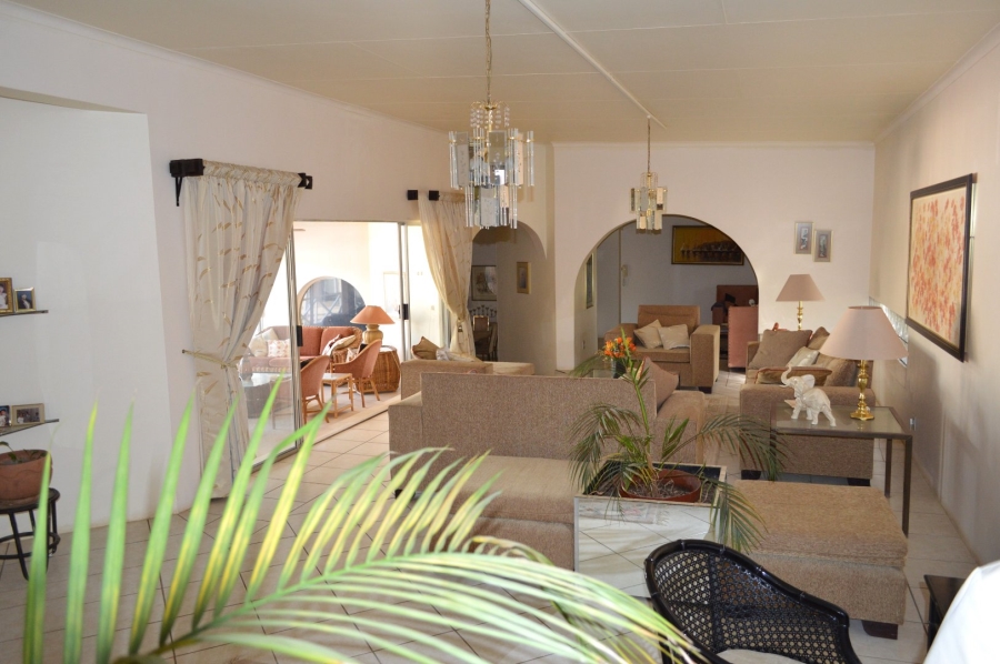 3 Bedroom Property for Sale in Wilkoppies North West
